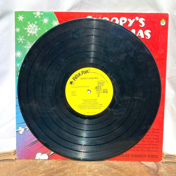 SNOOPYโS CHRISTMAS - THE PEPPERMINT CANDY KIDS Peter Pan Records Vinyl - Picture 3 of 3